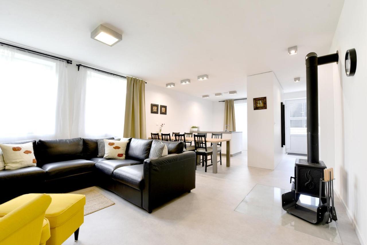 Trenčín Apartman Sihot מראה חיצוני תמונה